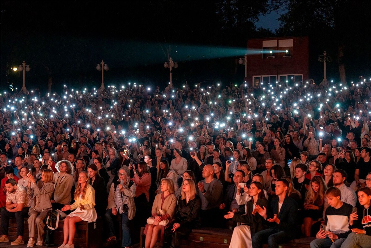    Благотворительный концерт под открытым небом состоится в Зеленом театре ВДНХ