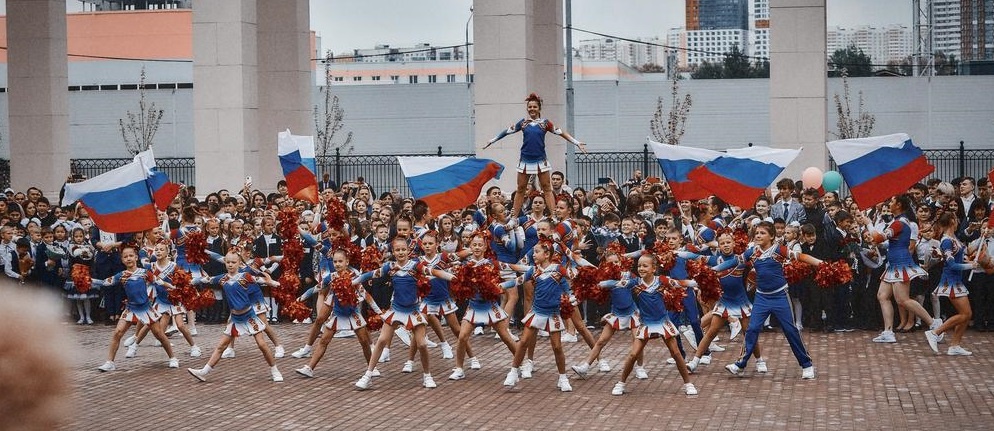 Одна из московских школ 1 сентября 2020