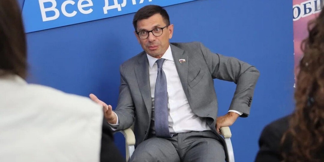 «Абонемент на сантехника»: Единоросы хотят взимать плату за «услуги слесаря и электрика», даже если никто их не оказывал