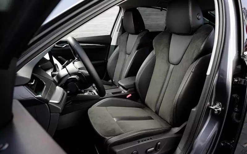 Интерьер Skoda Octavia Pro📷
