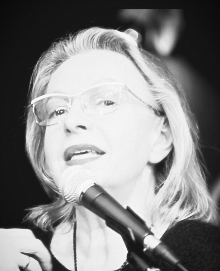 Черникова Елена