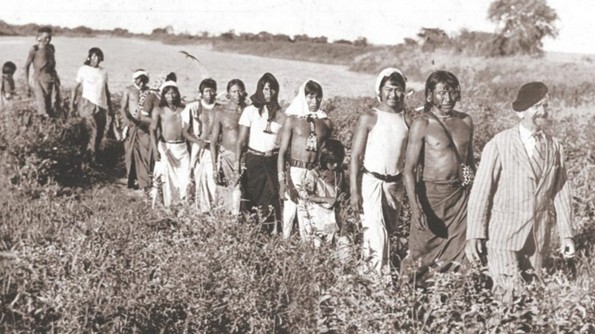 Беляев с индейцами