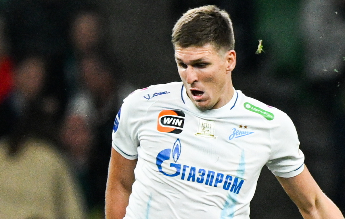    Нападающий "Зенита" Александр Соболев  Степан Ноздрев/ТАСС