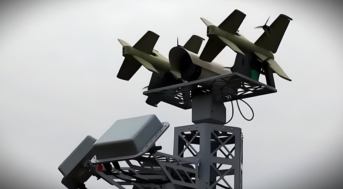    Перехватчик «Ёлка» на вышке РЛС