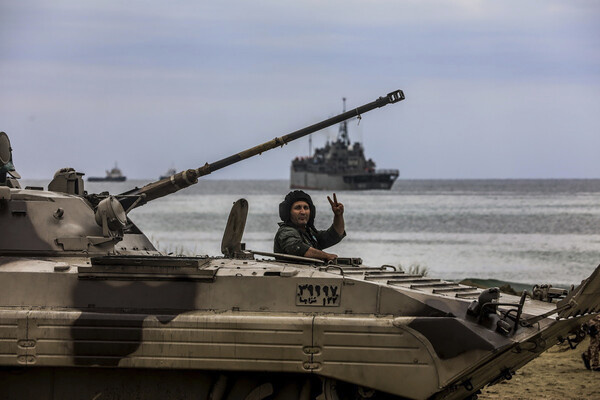 Iranian Army via AP   📷