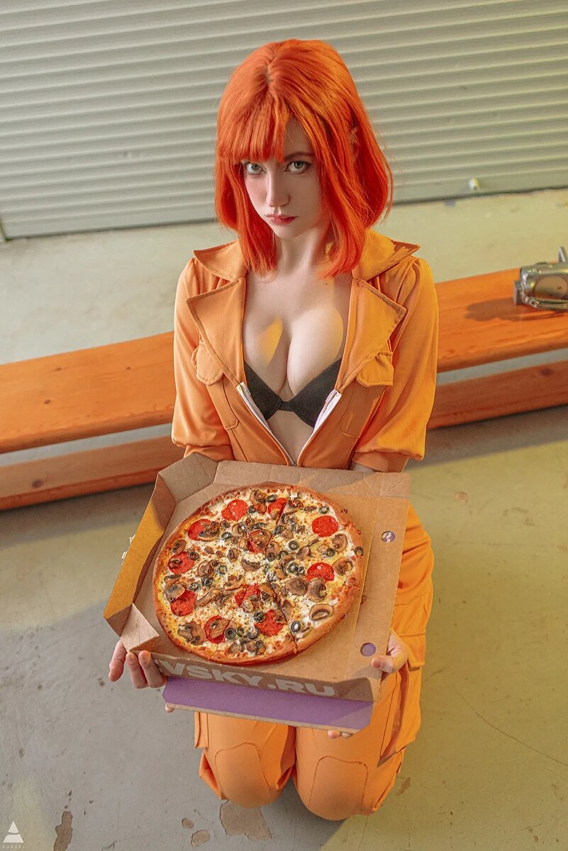 Косплей на Эйприл О'Нил из «Черепашек-ниндзя». Косплеер: Ryo Kizuchi. Источник: vk.com/club208646970   📷