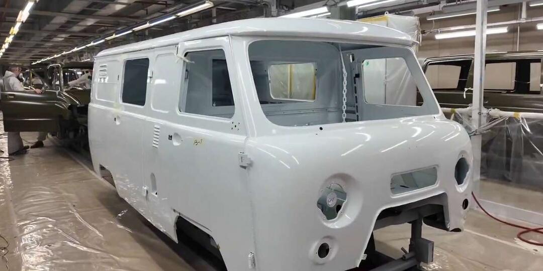 УАЗ модернизировал окраску кузовов — что реально сделали?