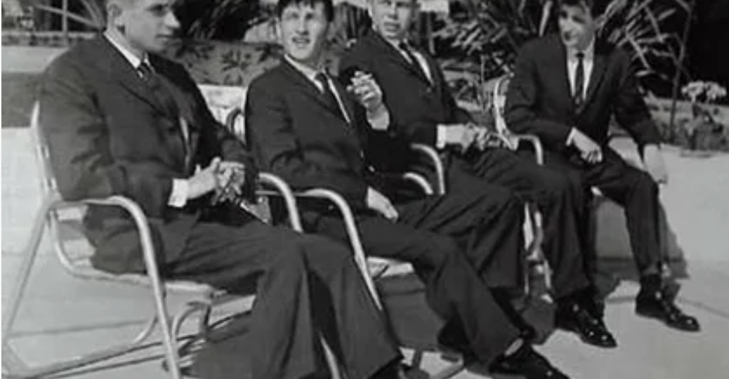 49 дней в океане без еды и связи. Как четверо советских солдат выжили — и чего они боялись после спасения