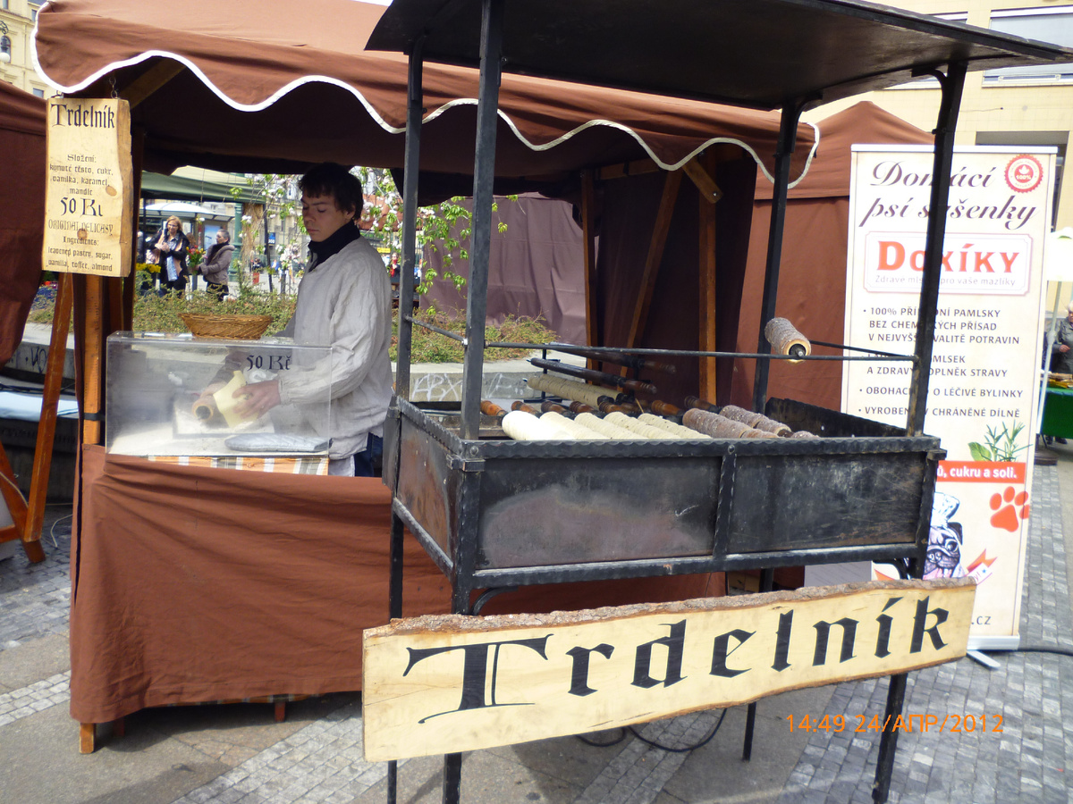 Вкусняшка готовится на углях. Не реклама, а воспоминания