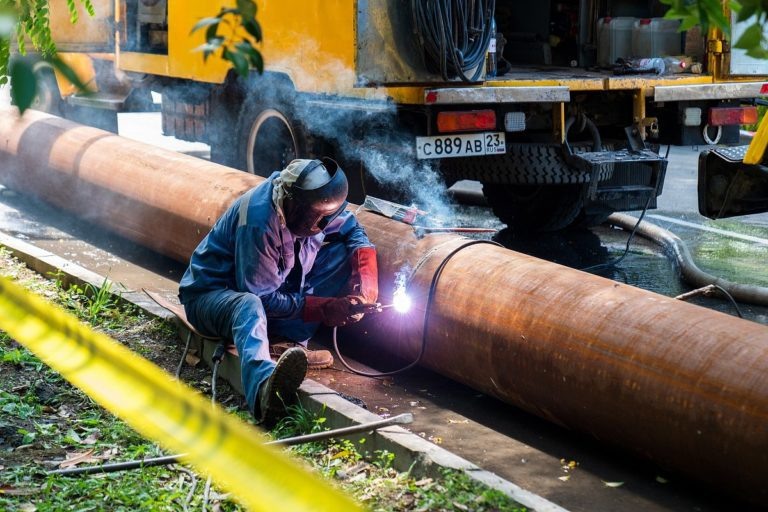 Коммунальщики Сочи отчитались о работе за неделю