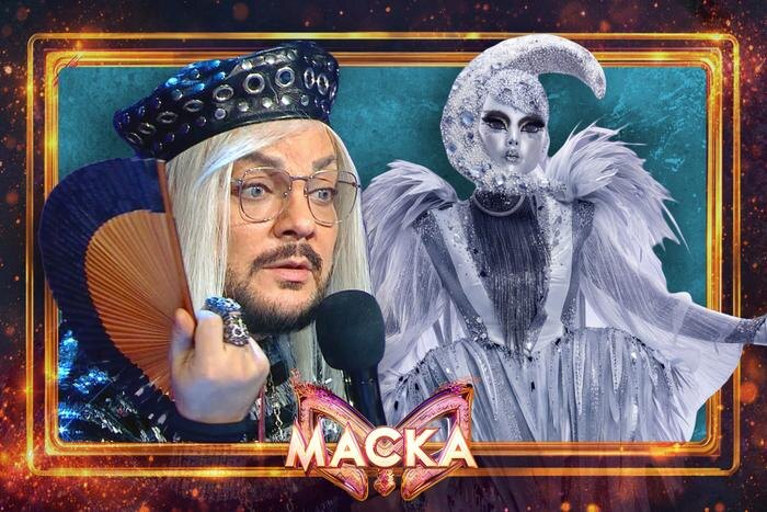 Шоу «Маска» 7 сезон 11 выпуск от 19.04.2026: кто покинул проект, кто прошёл в финал, кто под маской Месяца. Коллаж © Life.ru. Фото © VK / Маска