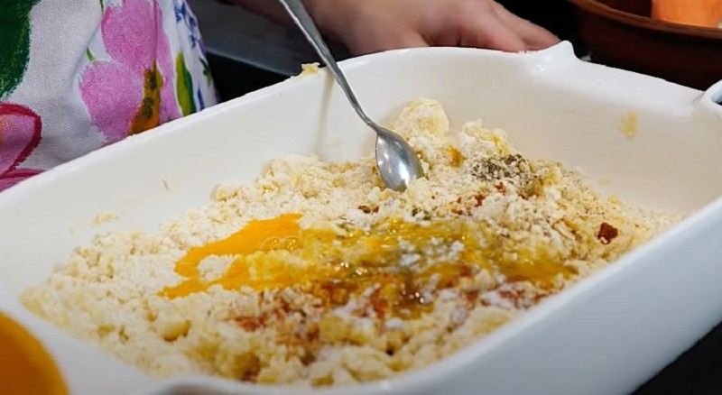 Пирог с куриными сердечками и ароматной начинкой: домашний гастрономический шедевр