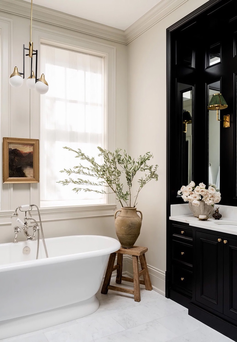 📷 NATE BERKUS ASSOCIATES