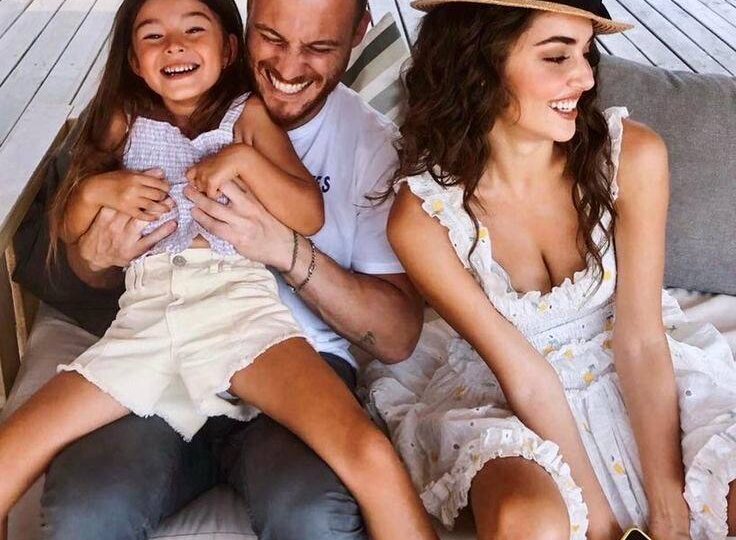 Постучись в мою дверь» и «Запах клубники»: два турецких сериала, которые смотришь в разные периоды жизни