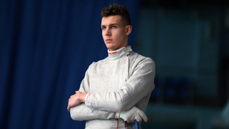 Российские саблисты завоевали серебряные медали командного турнира на этапе Кубка мира в Италии