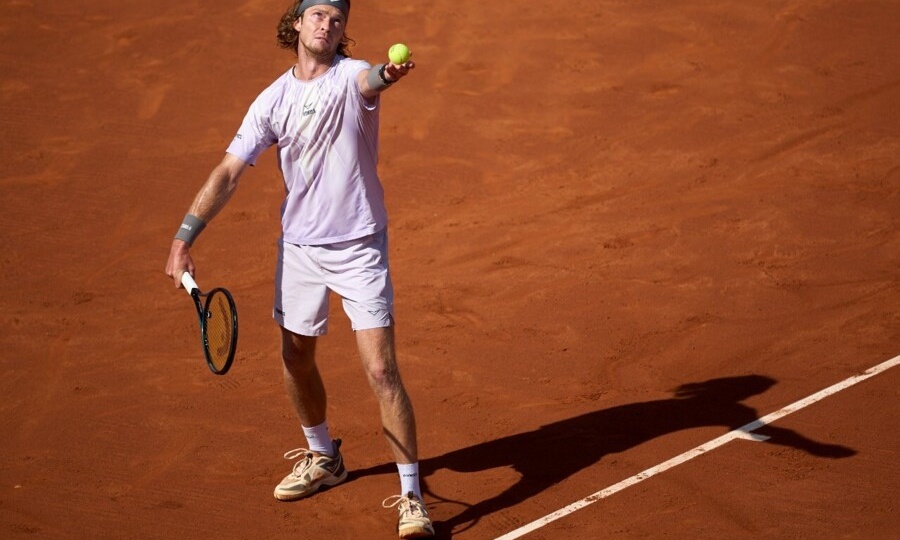 Рублев взялся за старое. Закатил истерику и остался без трофея