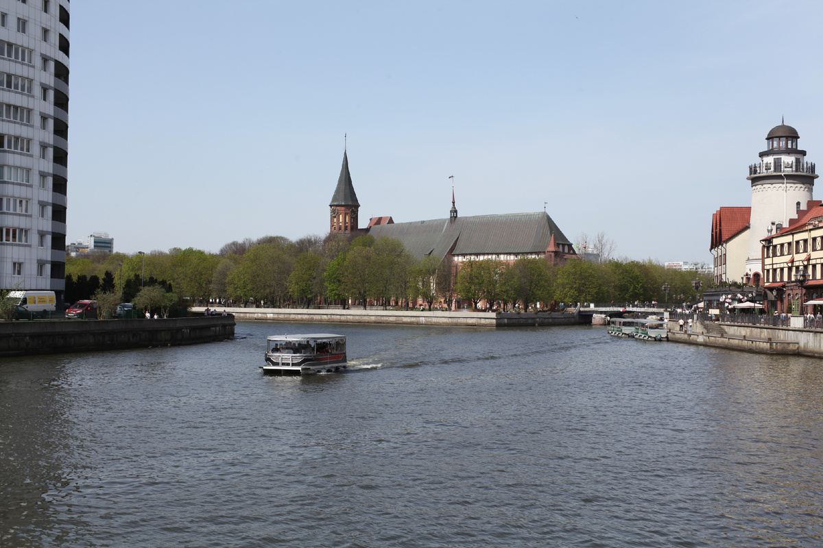 Собор со стороны Юбилейного моста