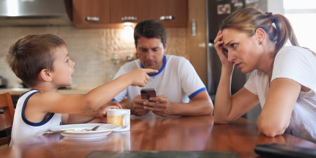 - Мне мама будет носить еду, а жена убирать - от этих слов побледнели все