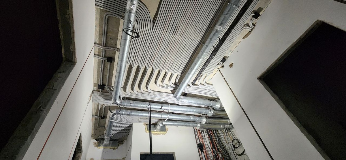 1.Электромонтаж под Умный Дом на оборудовании WirenBoard 