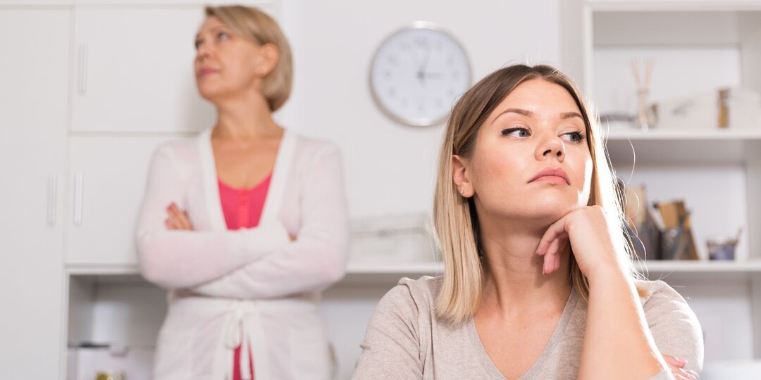 – Хочешь квартиру? Мой муж не все тебе рассказал, – улыбаюсь любовнице