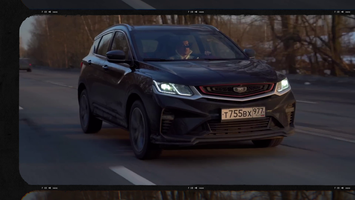 Вся проблема в том, что именно этот автомобиль — один из самых массовых и народных любимчиков среди китайских машин на нашем рынке. Geely Coolray всем всё доказал, затем его успех закрепил первый Belgee X50. Вспомните, как он мне понравился, когда только переехал на белорусский завод! Его как будто даже допрошили, и он раскрылся с лучшей стороны.