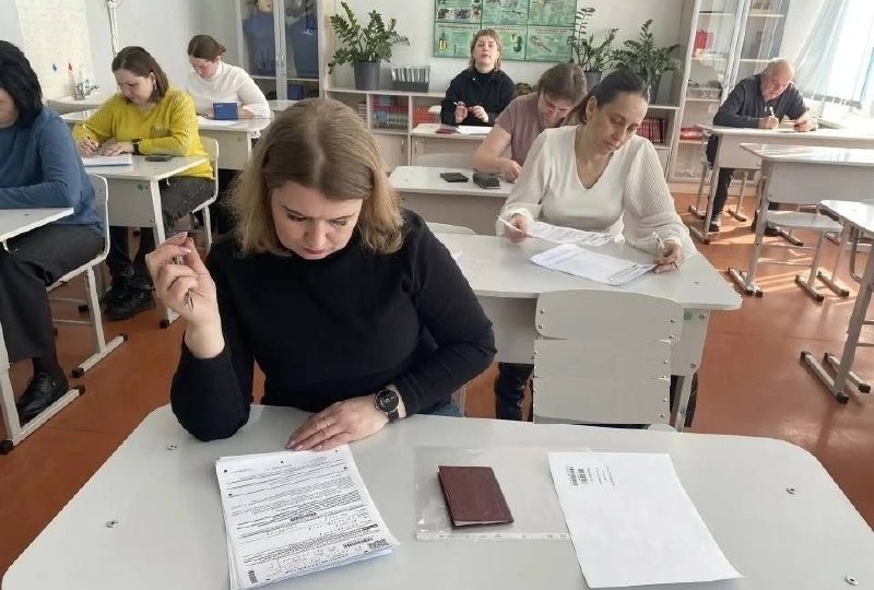 Экзаменационная суббота в округе: ОГЭ для 9-х классов и ЕГЭ для родителей