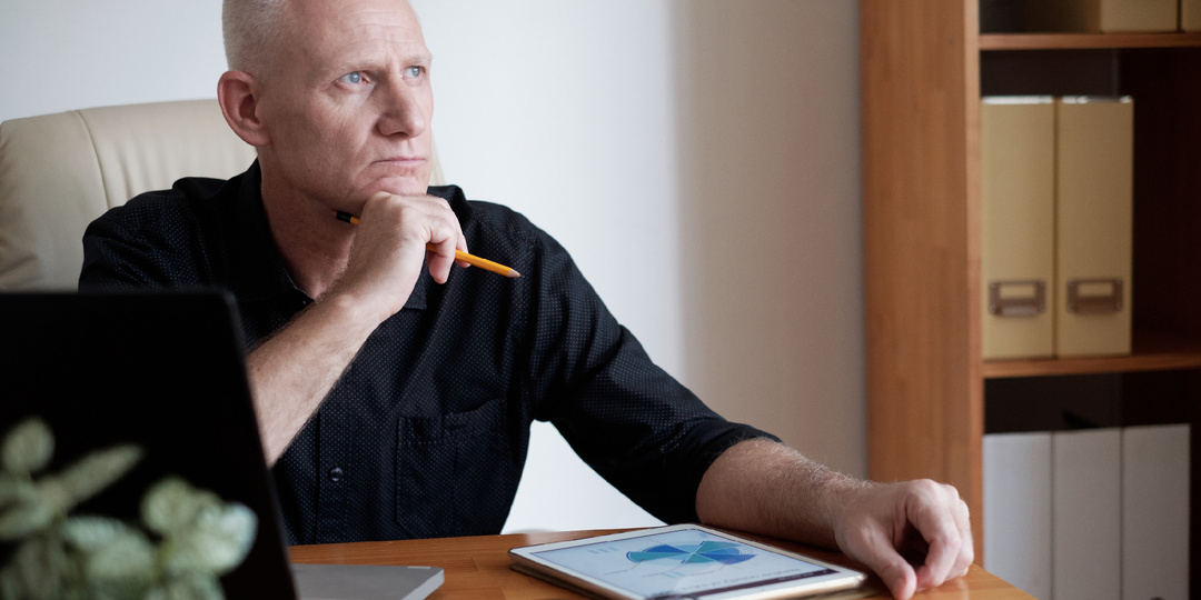 Вопрос. ИП — глава КФХ состоит из одного члена хозяйства. Хочет добавить ещё одного члена. Как правильно это сделать? Нужно ли уведомлять