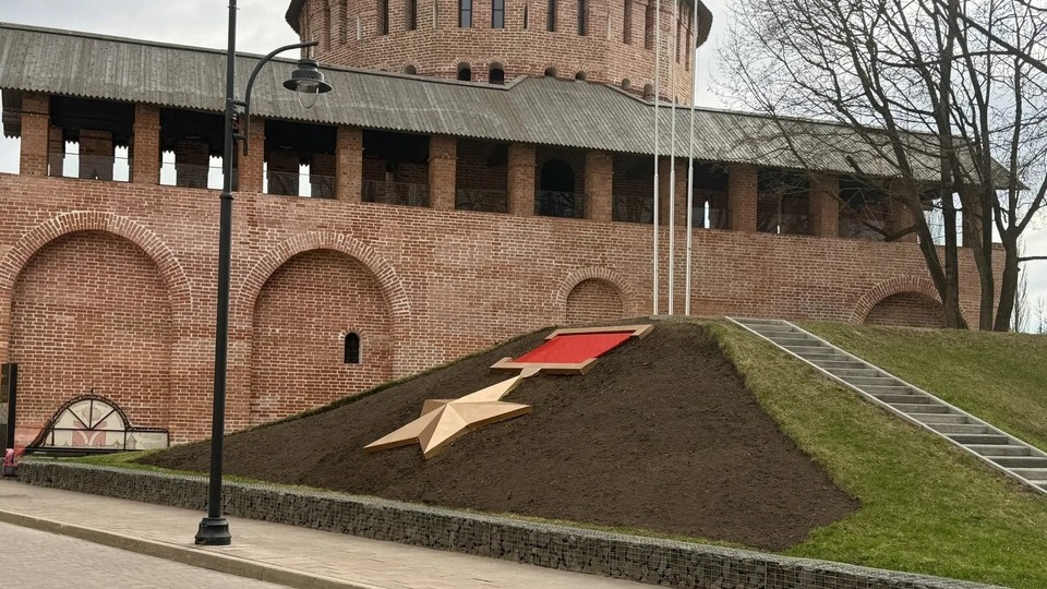 Смоленск готовит клумбы и ремонтирует кровли перед общегородским субботником 25 апреля