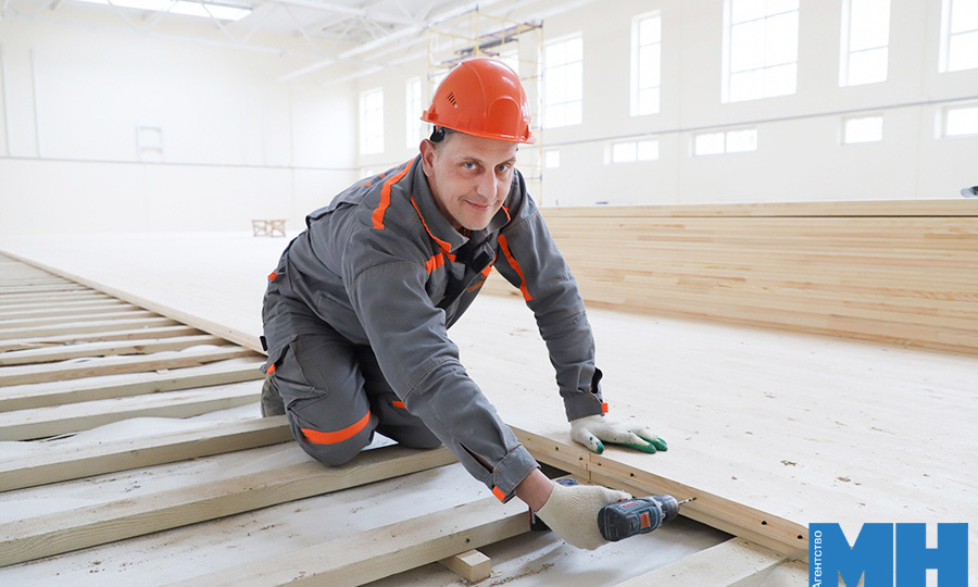 В Ленинском строят спортивный комплекс и детский сад