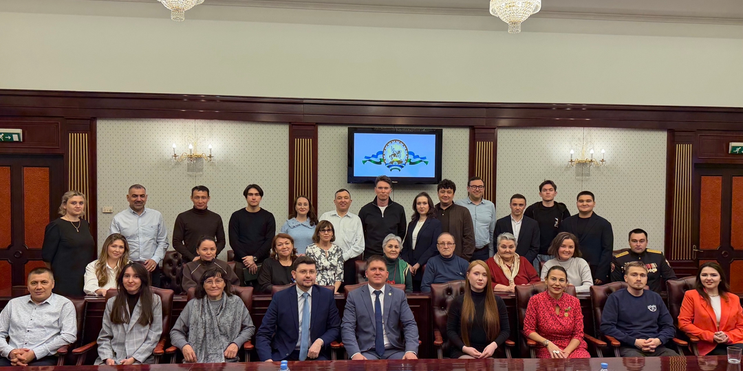 Динис Юсупов встретился с земляками в Москве