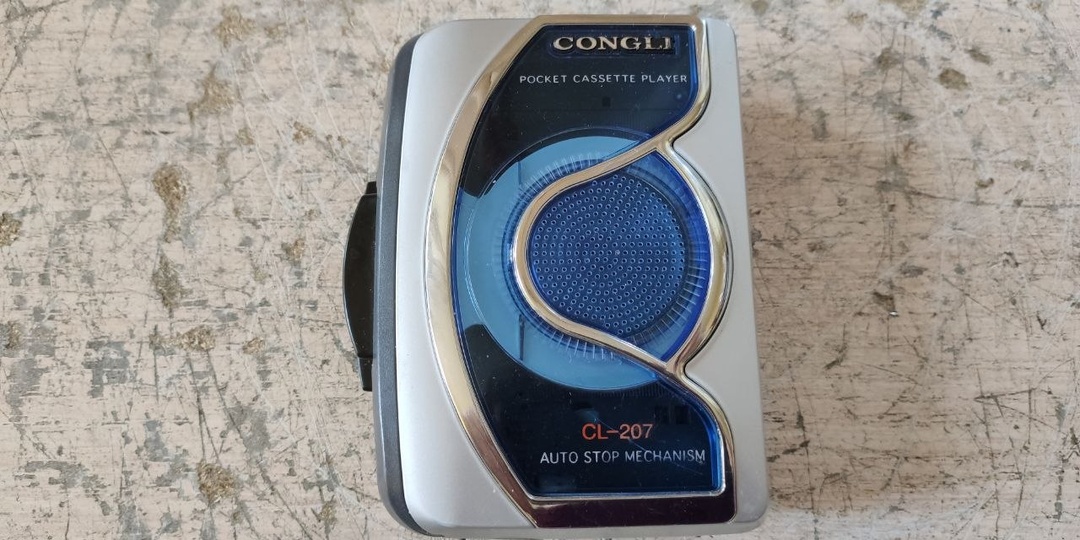 Congli CL-207.Дичь или пассик выходного дня и даже такое можно найти в шкафу, кассетный ренессанс продолжается