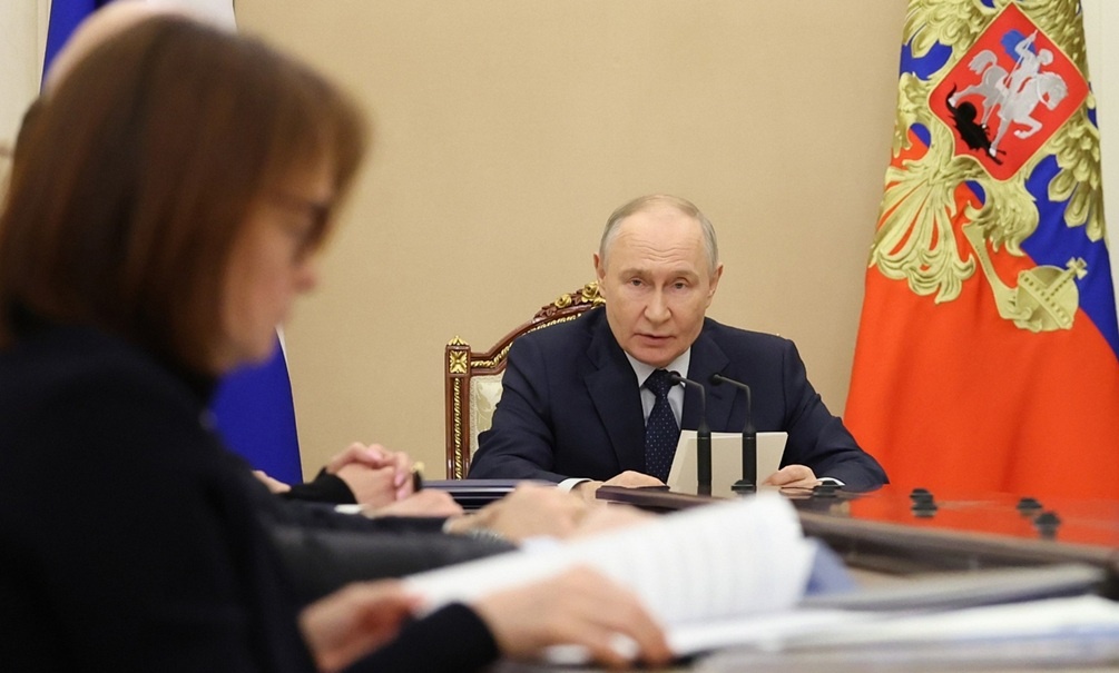    Совещание Путина с экономическим блоком правительства. Фото: официальный сайт Кремля