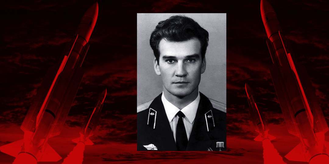 1983 год: Мир был на волоске от ядерной войны, но советский офицер Станислав Петров спас всех.