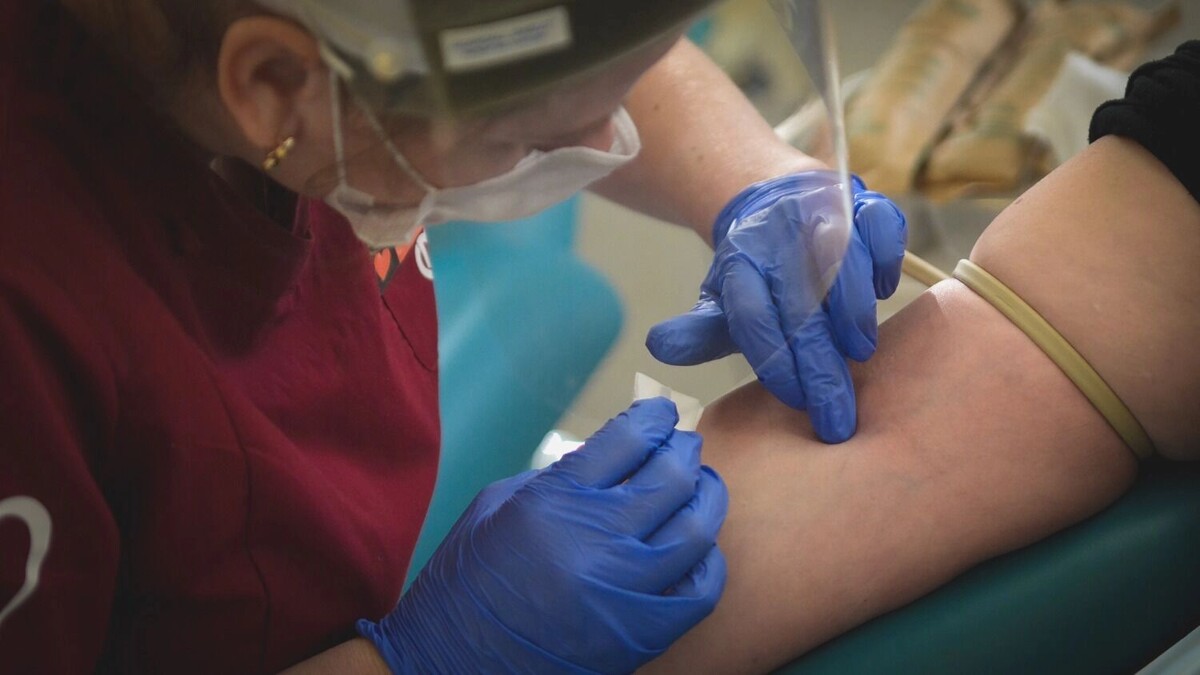    В России донором может стать любой совершеннолетний человек, но есть некоторые требования   1MI