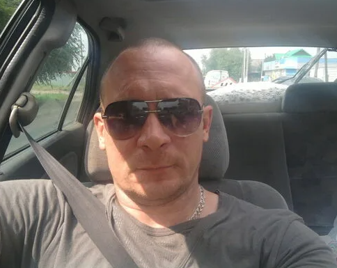 Это было идеальное свидание, пока к нам не подсела его жена и сообщила, что я им подхожу. Свидание с мужчиной 40+