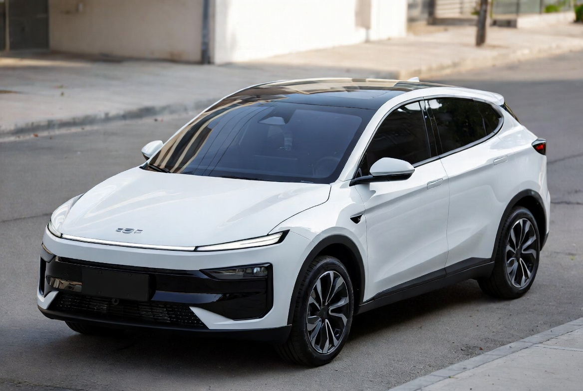 Эх, стоил бы он у нас по 700 тысяч!