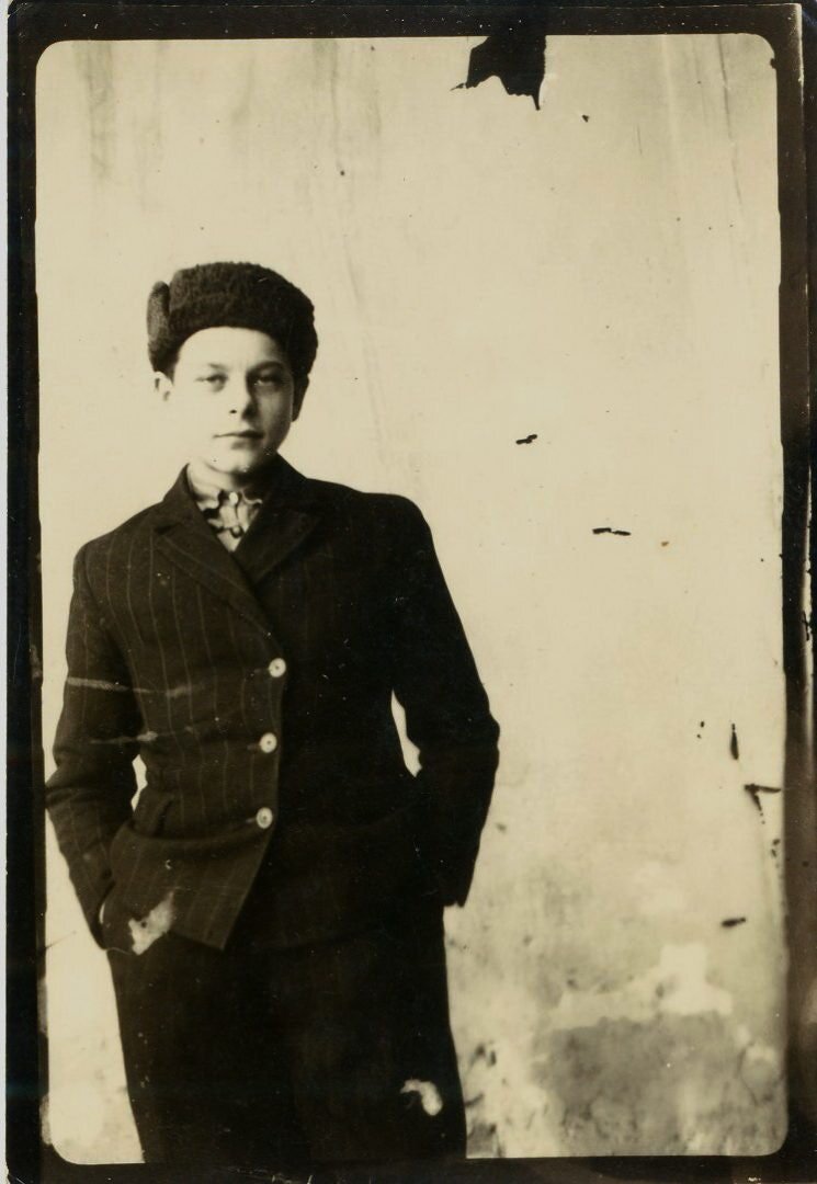 Сташинский в старшей школе