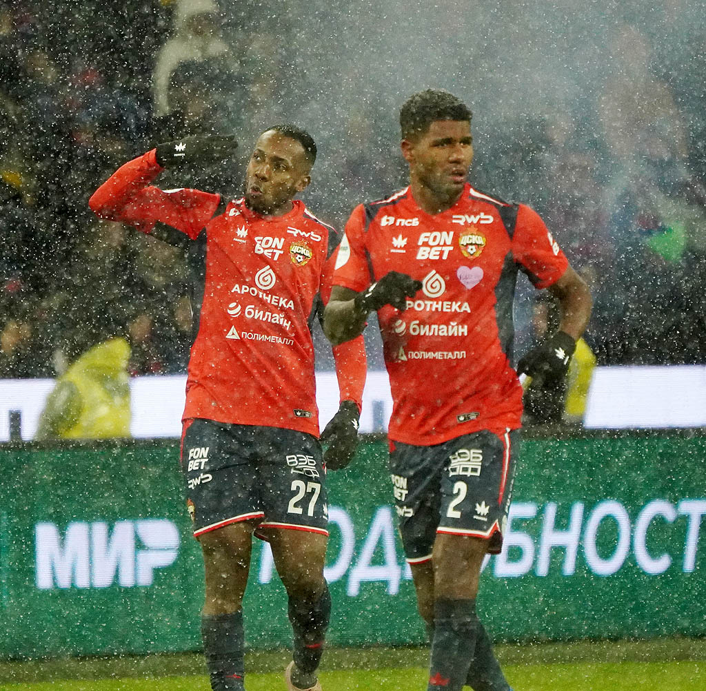    "Зенит" увеличит отрыв от "Краснодара", ЦСКА прервет безвыигрышную серию. Прогноз на 26-й турBobsoccer