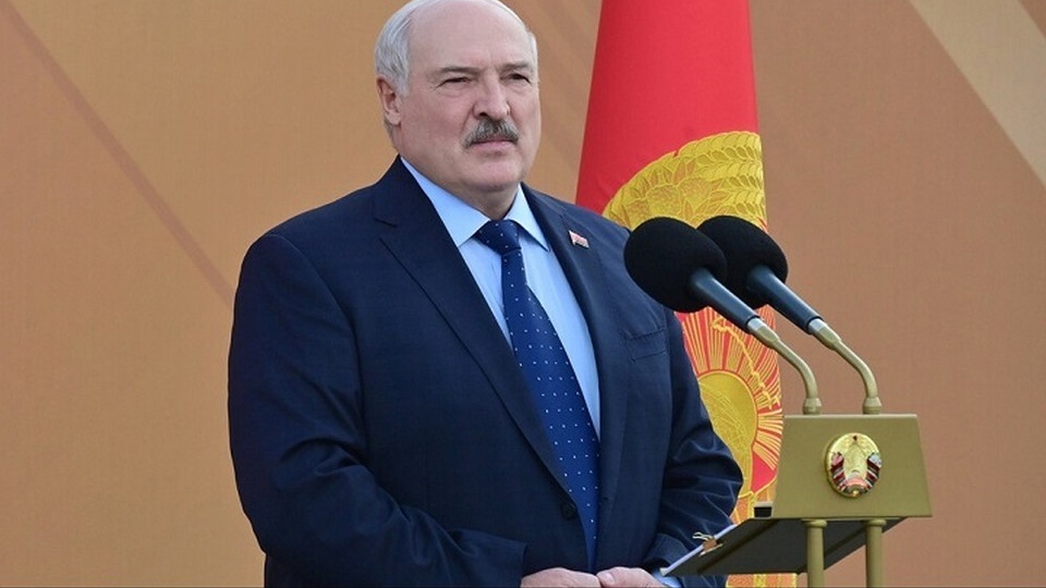 Лукашенко сказал, почему не может поддакивать кому-то и быть чьей-то декорацией