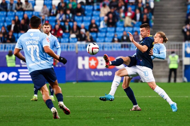     21 апреля в Сочи будет настоящая битва за очки. Фото: телеграм-канал ПФК «Крылья Советов»