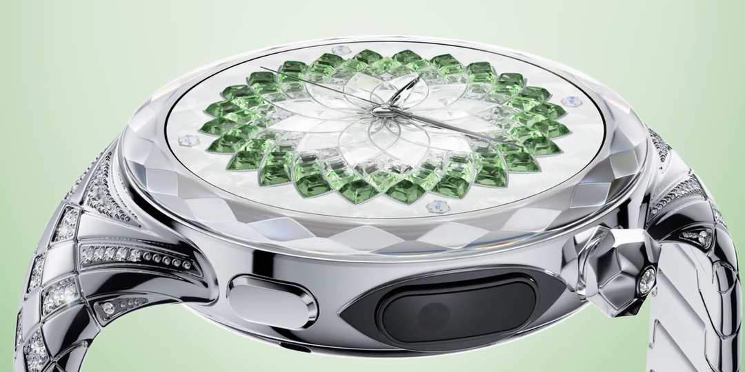 Huawei выпустила смарт-часы за 330 тыс. рублей с 99 бриллиантами