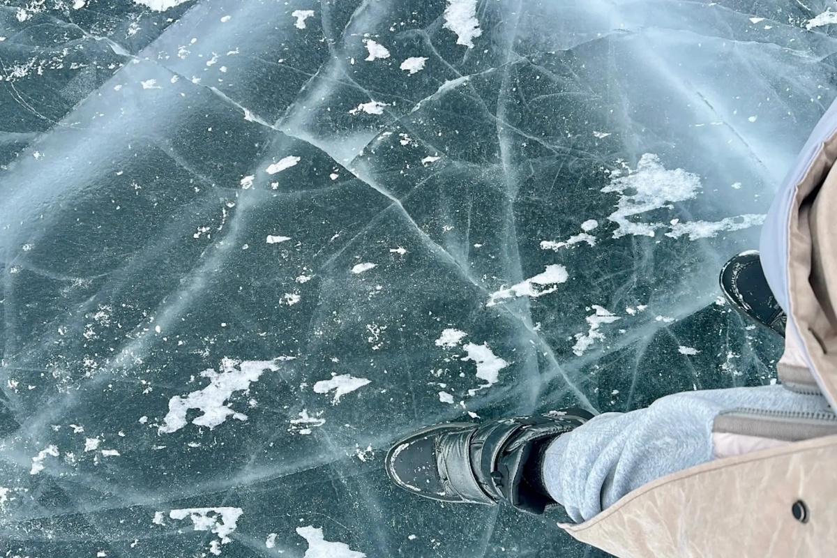 Лед в заливе Шумиха