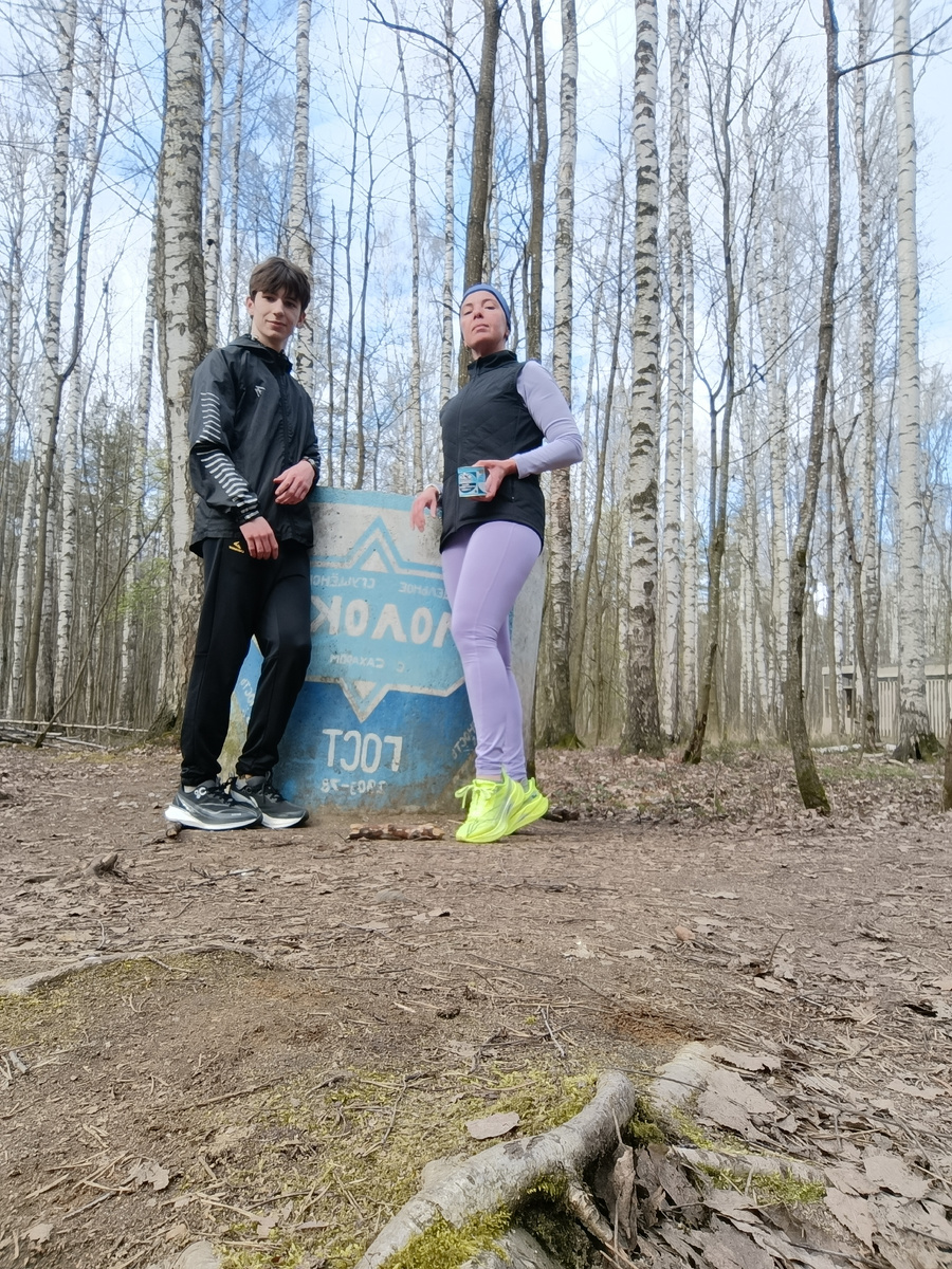 у банки сгущенки, с банкой сгущенки