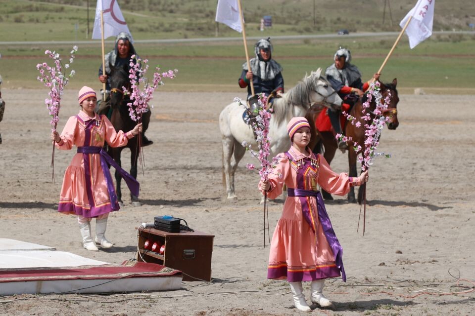    Фестиваль "Чике-Таманская весна – когда цветет маральник". Источник: Олег Укладов