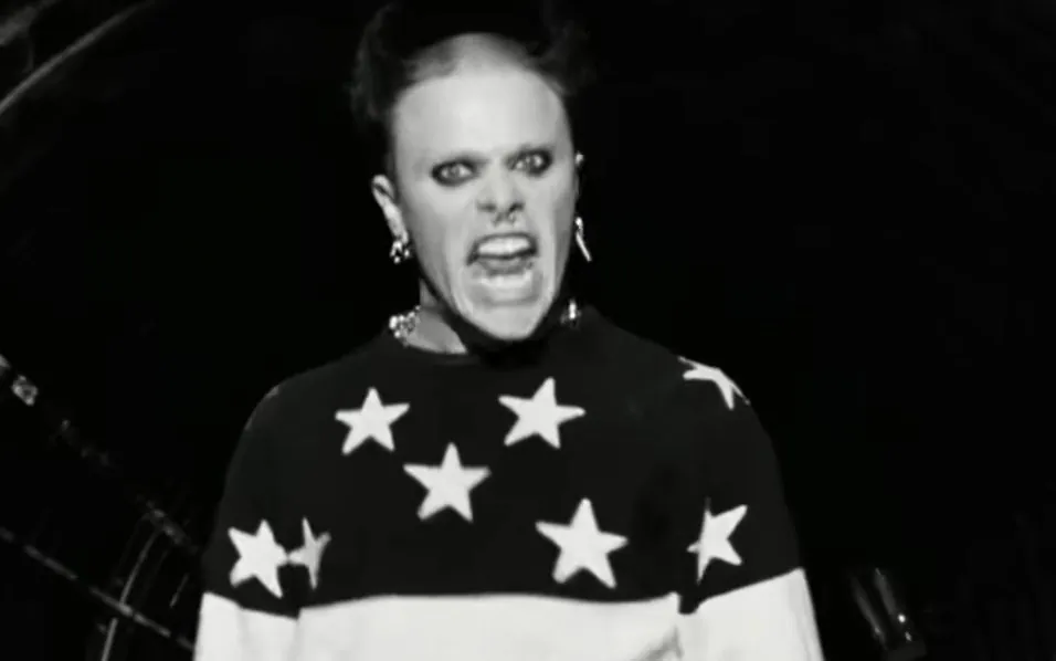 В 1996 году, после показа клипа этой группы, в программу «Top of the Pops» поступило рекордное количество жалоб