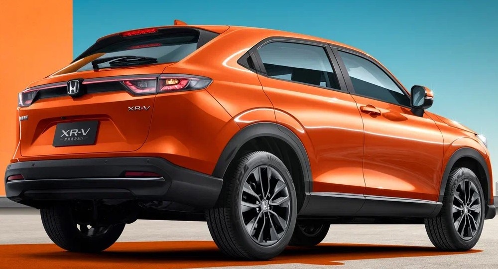 От 2,5 млн рублей: в России начались продажи кроссовера Honda XR-V