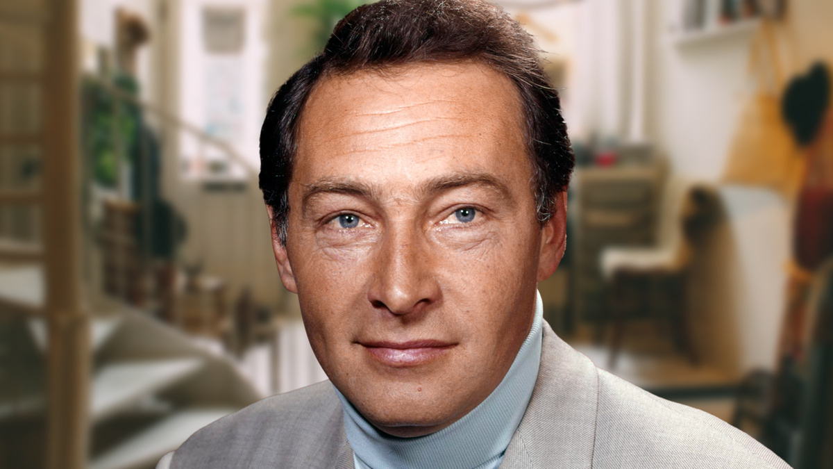 Вячеслав Тихонов