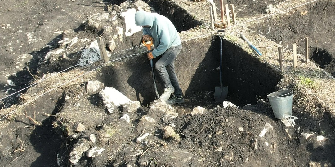 Археологи обнаружили артефакты и погребения разных эпох в Адыгеи