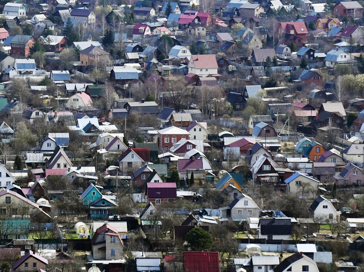    Частные дома в Московской области | © РИА Новости / Илья Питалев