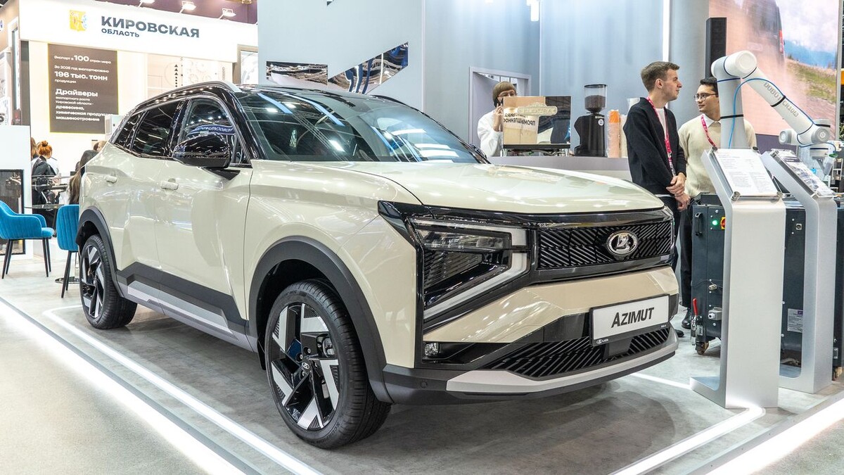    LADA Azimut. Фото Константин Завьялов / «Автоновости дня» с международной промышленной выставки «Иннопром. Беларусь»